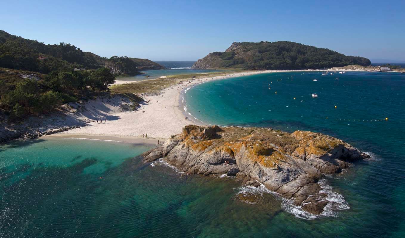 Plage de Rodas, à Vigo (province de Pontevedra, en Galice)
